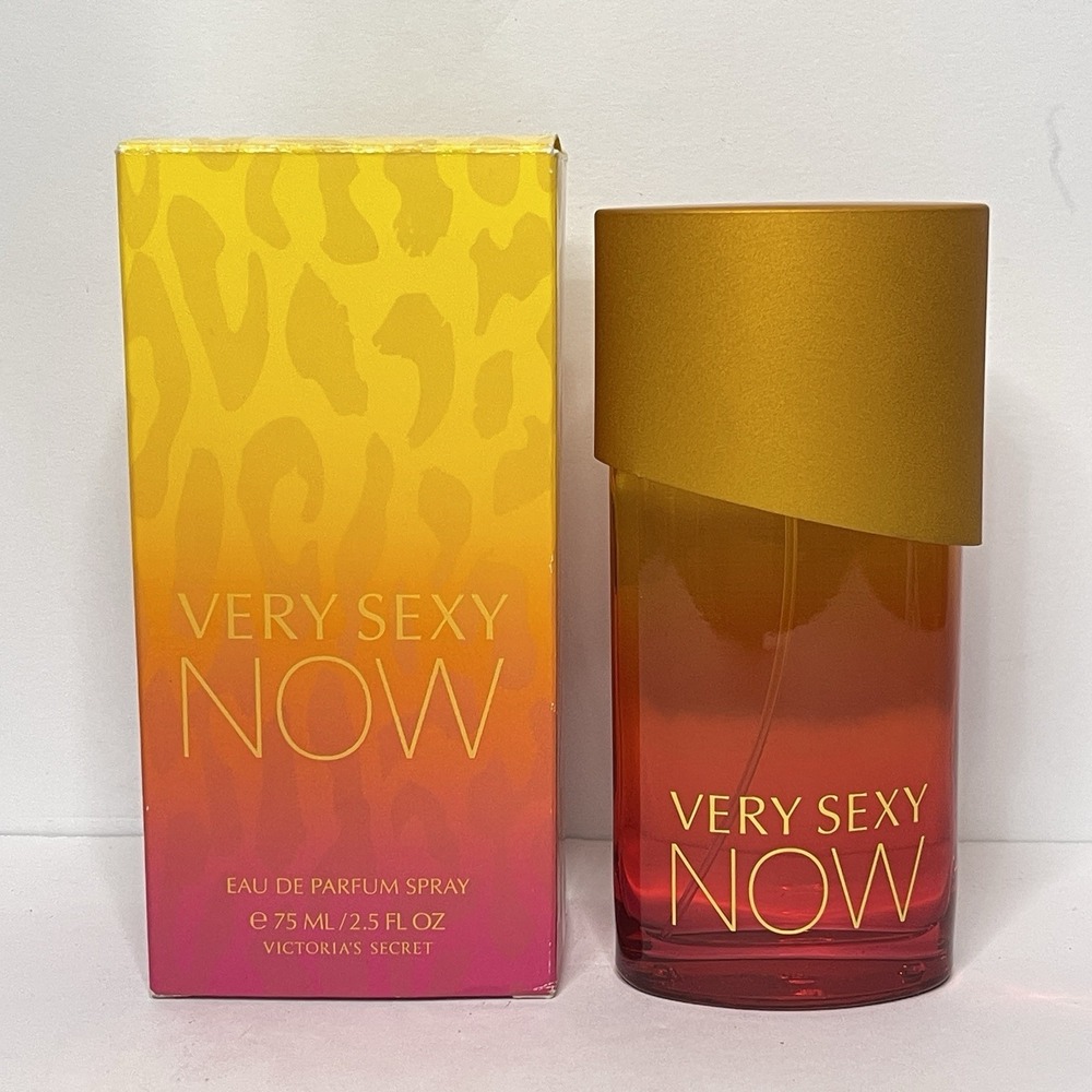Victoria Secret VERY SEXY NOW Eau De Parfum Spray 2.5 oz NEW Discontinued